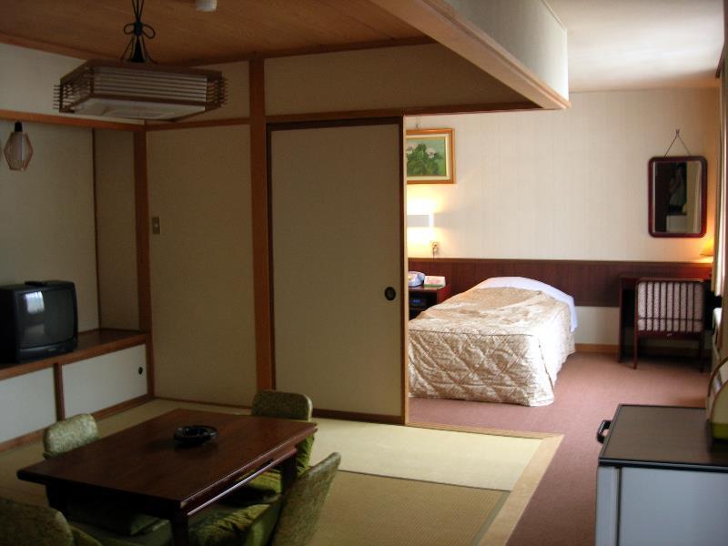 Hotel Weisser Hof Happei هاكوبا المظهر الخارجي الصورة